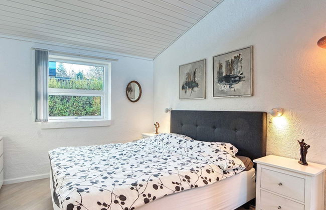 6 Person Holiday Home in Jaegerspris - Foto 3