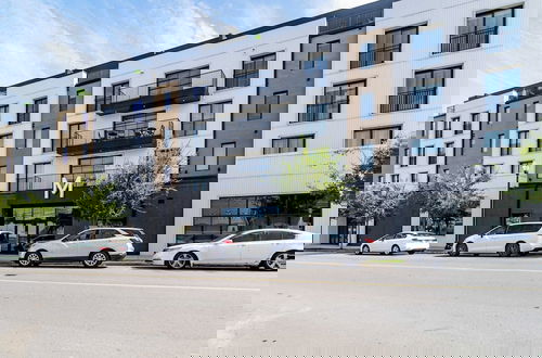 Foto 46 - Lindsley by Avantstay Balcony + Modern Design A+ Downtown Location