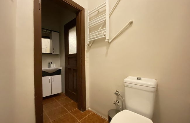 Capacious Flat Near Taksim Square in Beyoglu - Foto 16