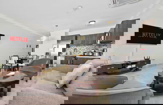 Photo 3 - 1br1ba Condo in Amazing Location w Pool and GYM