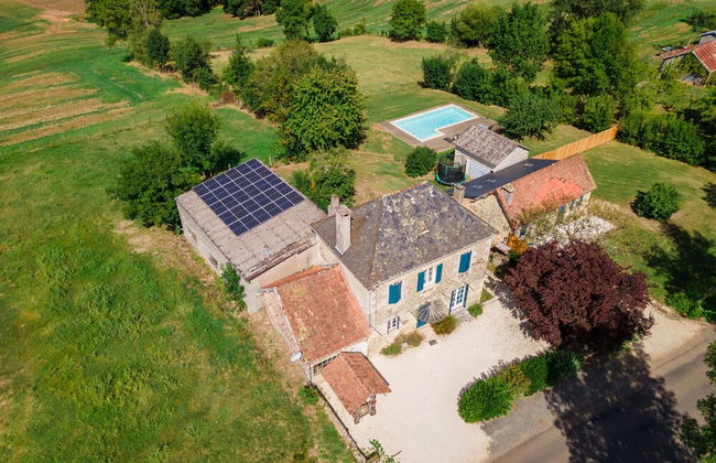 Holiday Home With Pool in Coubjours - Foto 25