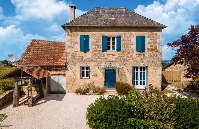 Holiday Home With Pool in Coubjours - Foto 40