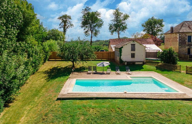 Holiday Home With Pool in Coubjours - Foto 21
