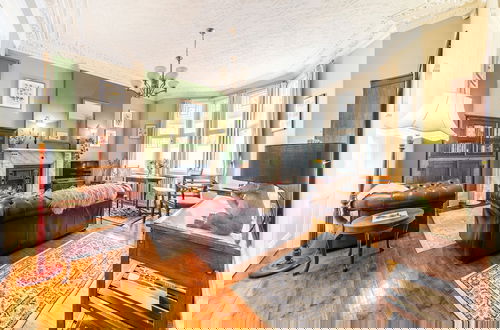 Foto 8 - The Regency Studio