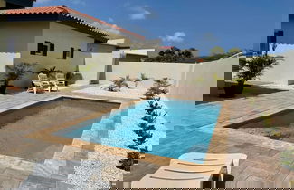Foto 2 - Tranquil 2br2ba Close to the Beach Shared Pool