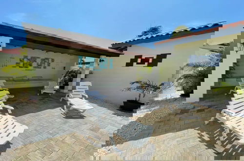Foto 5 - Tranquil 2br2ba Close to the Beach Shared Pool