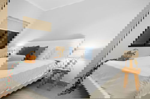 Photo 8 - Modern 3br2ba 24 7 Security Pools Restaurant
