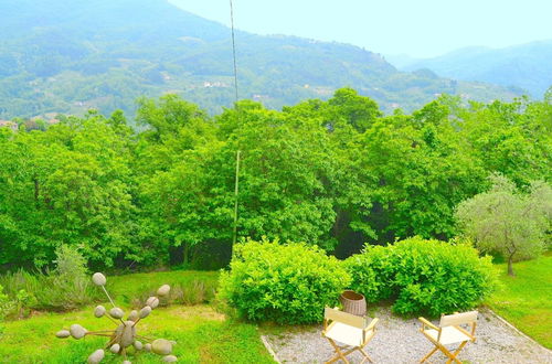 Photo 24 - Beautiful Cottage in Pescia with Hot Tub