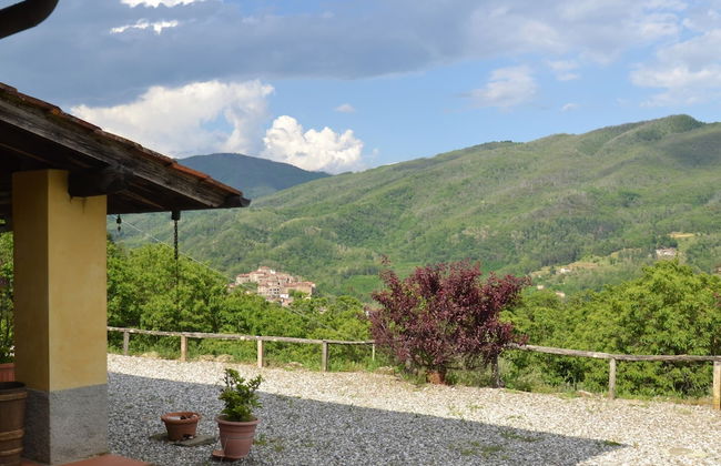 Beautiful Cottage in Pescia with Hot Tub - Foto 32