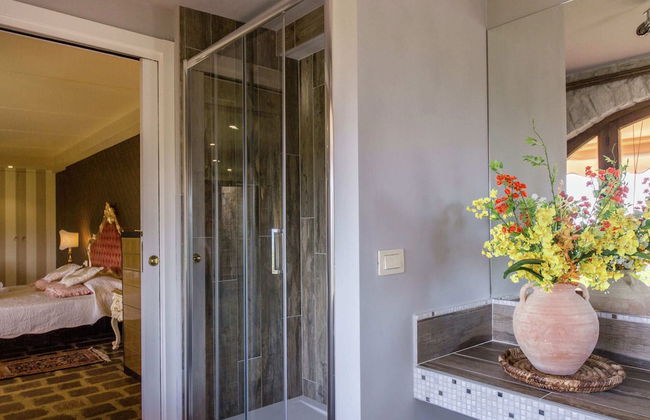 Villa in Tuscany With Pool and Valley Views - Foto 10