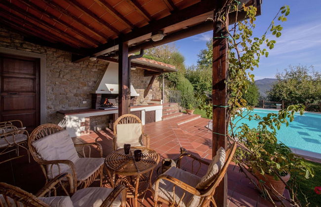 Villa in Tuscany With Pool and Valley Views - Foto 27