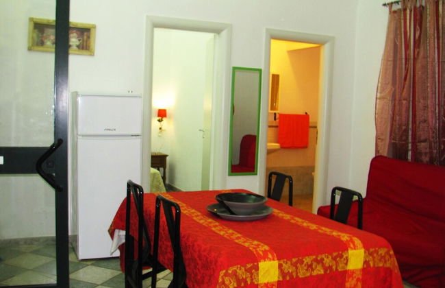 Olimpia Pool Villa - Photo 19