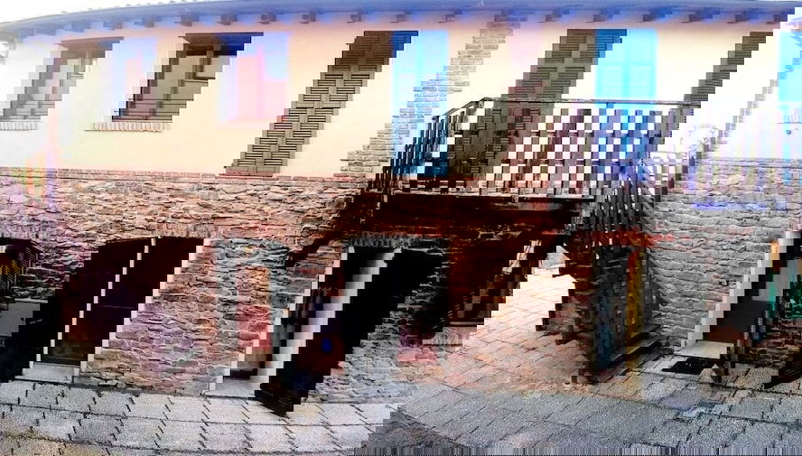 Primary image