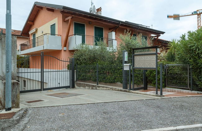 Elegant Holiday Home in Lazise with Swimming Pool near Lake - Foto 27