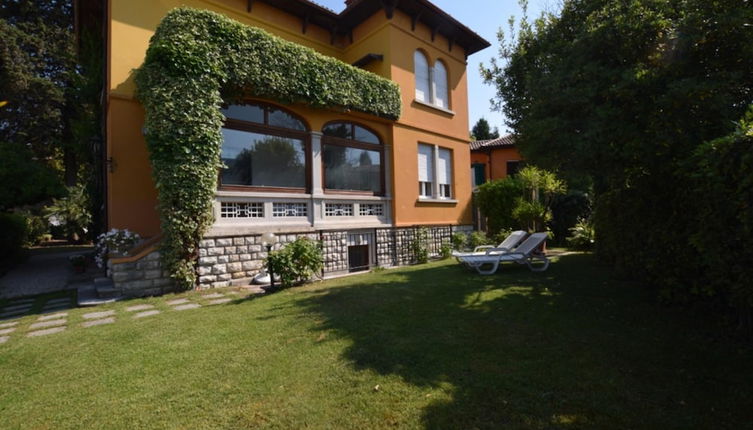 Photo 1 - Villa Besana 100 m From Lake