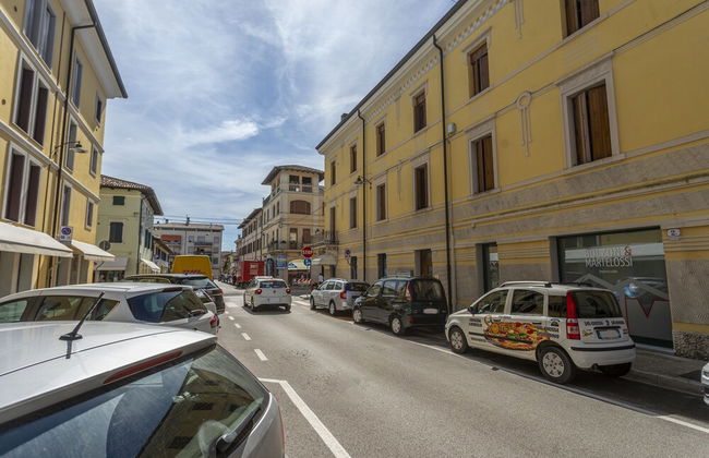 New Deal - APT with Terrace & Jacuzzi - Photo 21