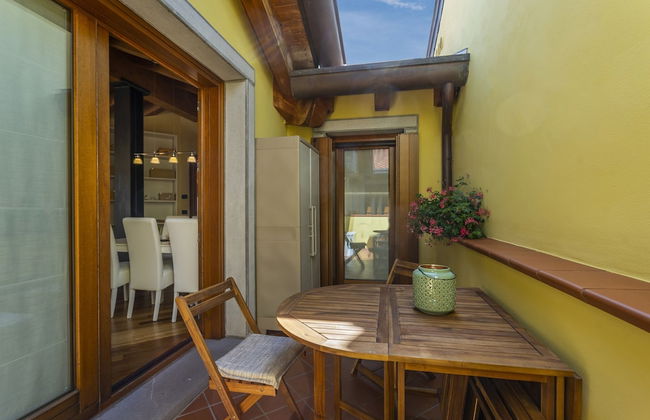 New Deal - APT with Terrace & Jacuzzi - Photo 15