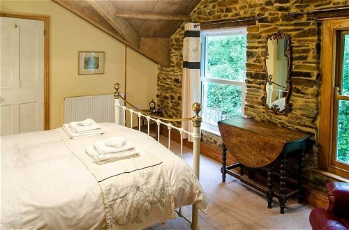 Photo 8 - Stunning 6-bed House With Huge Garden on Dartmoor