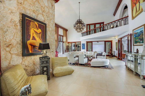 Photo 26 - 5-star villa for rent in Moroccan-style