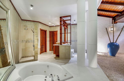 Foto 54 - 5-star villa for rent in Moroccan-style