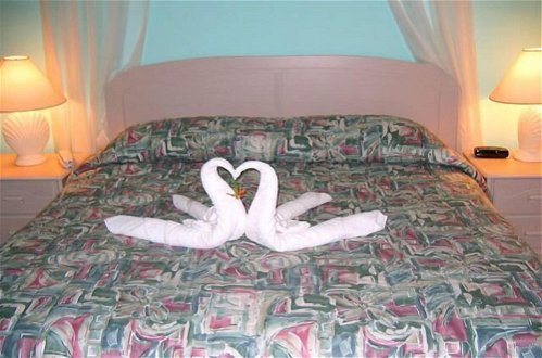 Foto 2 - Emerald Island 4 bed / 3 Bath Home