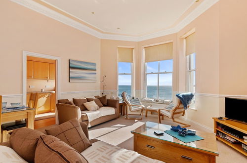 Foto 20 - 7 South Beach Court - Sea Front Apartment With Spectacular Sea Views