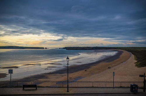 Photo 17 - 7 South Beach Court - Sea Front Apartment With Spectacular Sea Views