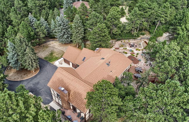 5BR Poe Manor Entertain,hot Tub+has Everything! - Foto 60