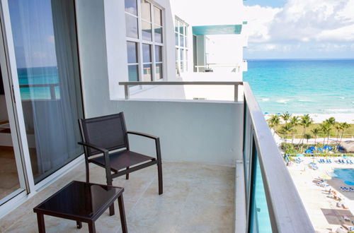 Photo 43 - Seacoast Suites on Miami Beach