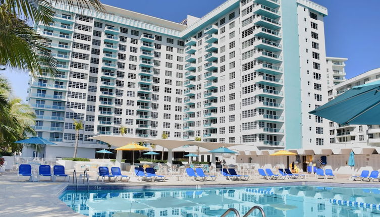 Photo 1 - Seacoast Suites on Miami Beach