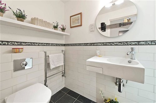 Photo 17 - Fantastic 3 Bed Apartment In Earls Court