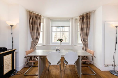 Photo 14 - Fantastic 3 Bed Apartment In Earls Court