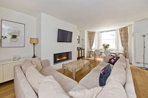 Foto 1 - Fantastic 3 Bed Apartment In Earls Court