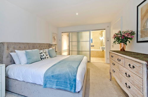 Photo 4 - Fantastic 3 Bed Apartment In Earls Court