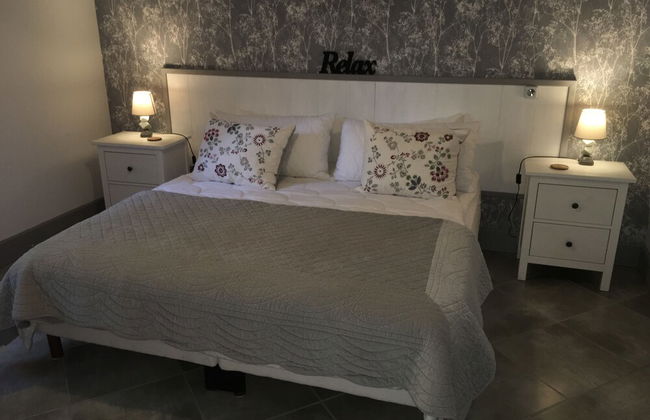 Moulin du Fontcourt Riverside Apartment - Photo 3