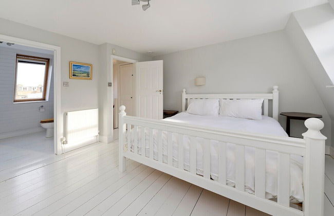 Fulham 4-bed House & Garden Near Tube - Foto 5