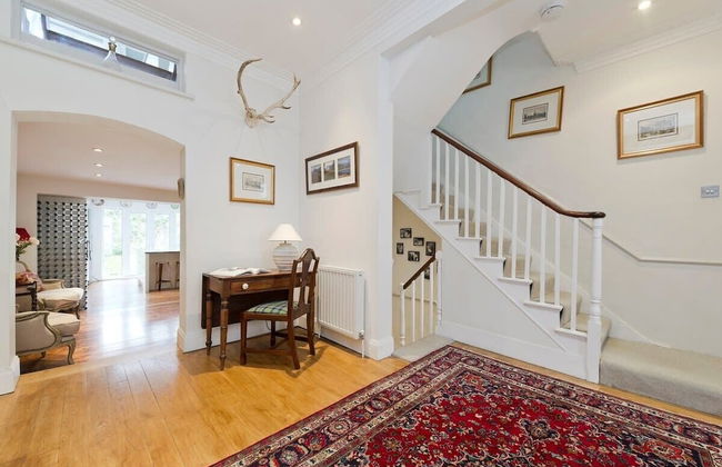 Fulham 4-bed House & Garden Near Tube - Foto 13