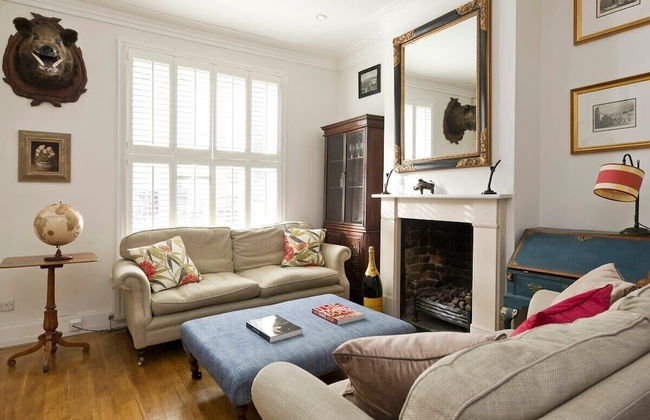 Fulham 4-bed House & Garden Near Tube - Foto 12