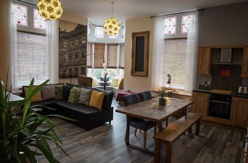 Photo 7 - Inviting 2-bed Apartment in Matlock Sleeps 6