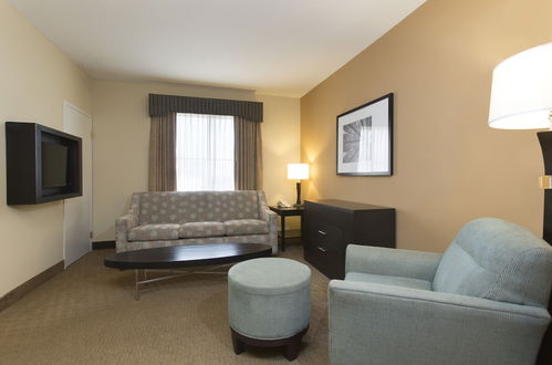 Photo 11 - staySky Suites - I Drive Orlando