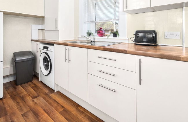 One Bedroom Apartment by Klass Living Serviced Accommodation Hamilton - Back'O'Barns Apartment With WiFi - Foto 6