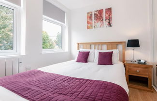 Photo 3 - Roomspace Apartments -Swan House