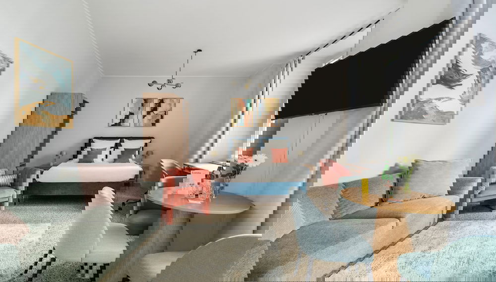 Primary image