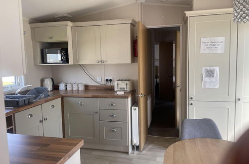 Foto 6 - Stunning 3-bed Caravan in Clacton-on-sea