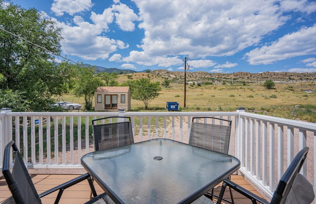 2BR Aptmt Parks Private Deck, Mountain Views! - Foto 18