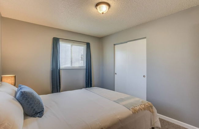 2BR Aptmt Parks Private Deck, Mountain Views! - Foto 5