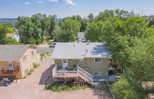 2BR Aptmt Parks Private Deck, Mountain Views! - Foto 33