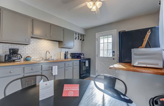 2BR Aptmt Parks Private Deck, Mountain Views! - Foto 11