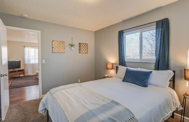 2BR Aptmt Parks Private Deck, Mountain Views! - Foto 4