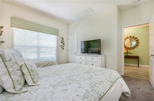 Photo 12 - Luxury Champions Gate 4 Bedroom Town Home